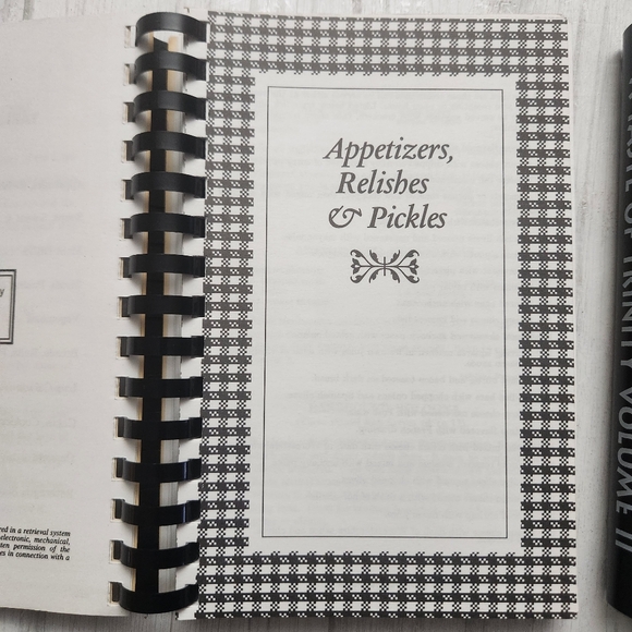 A Taste of Trinity 1 & 2 Trinity Baptist Church Cordova Tennessee Cookbook 1995 - Picture 9 of 11